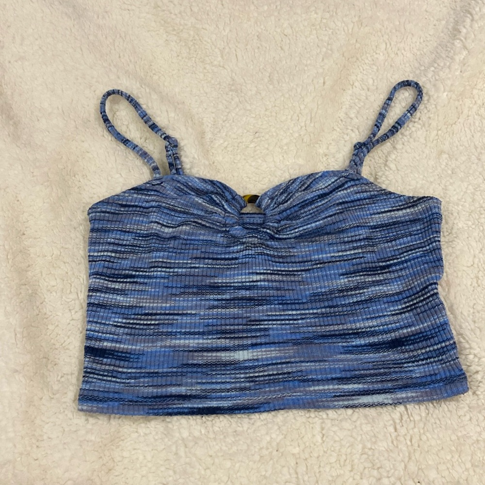 American eagle tank, only worn once, and it’s very soft